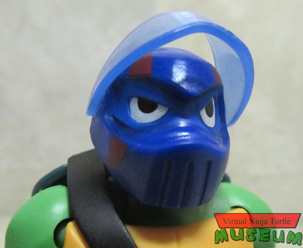 Shell Hog Leonardo close up with visor up