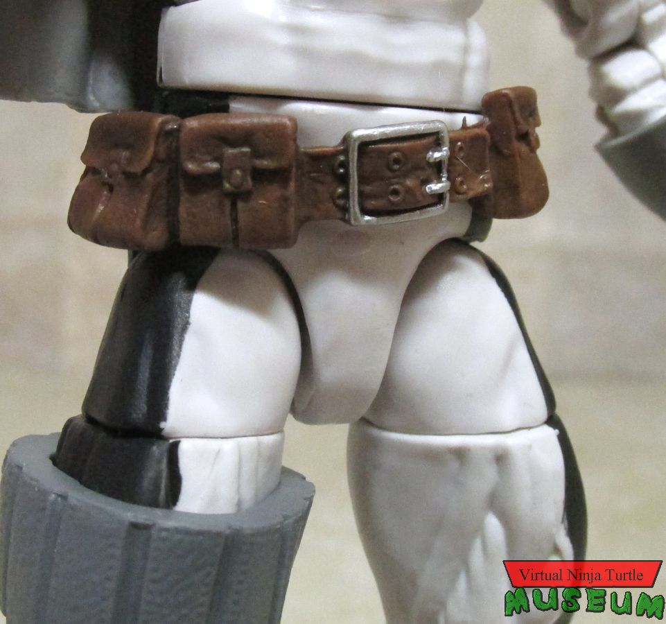 Shatterstar belt detail