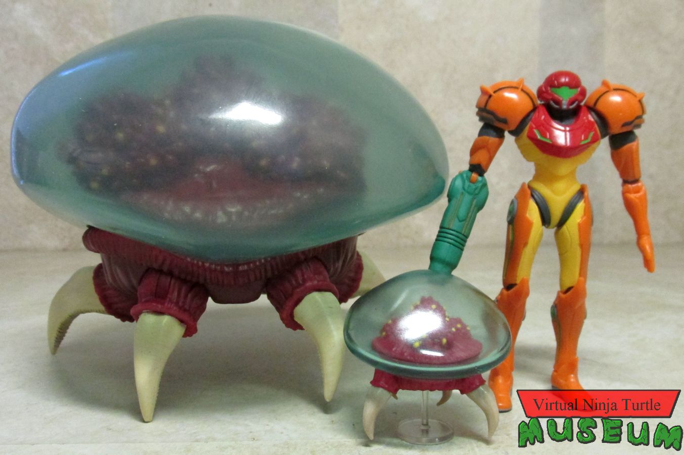 2 inch, 6 inch Metroids and Samus Aran